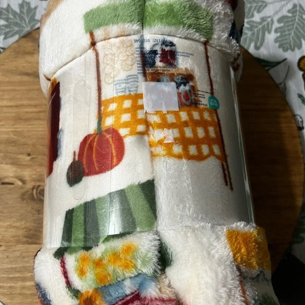 The Big One Oversized Plush Throw Blanket Fall Farmers Market Pumpkins 60